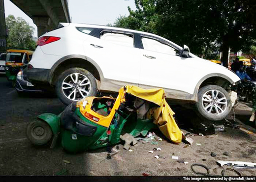 SUV, Fired at in Gurgaon 2